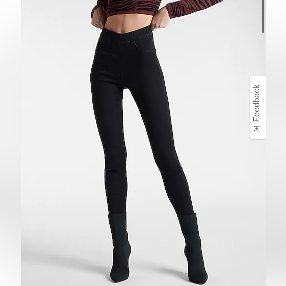 NWT Express Black Pull-On Skinny Jeans